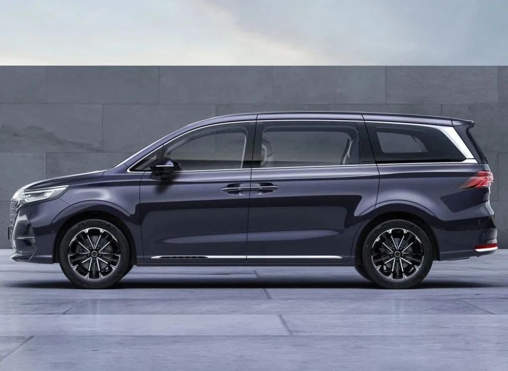 全新荣威imax8这样选最值_腾讯新闻