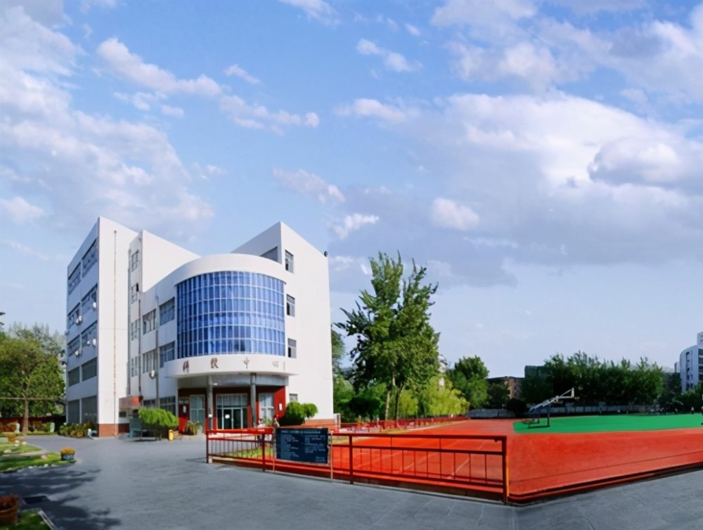 郑州高中排名前排名_详解2020年郑州市一批次22所高中比拼实力