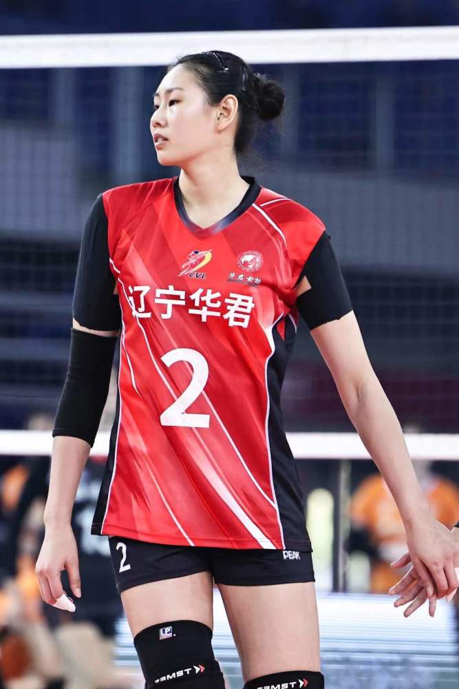 辽宁华君女排笑开颜3:1胜浙江轻松晋级六强