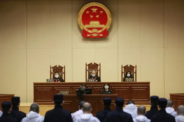 北京市三中院对焦德全等人黑社会性质组织系列案一审公开判决