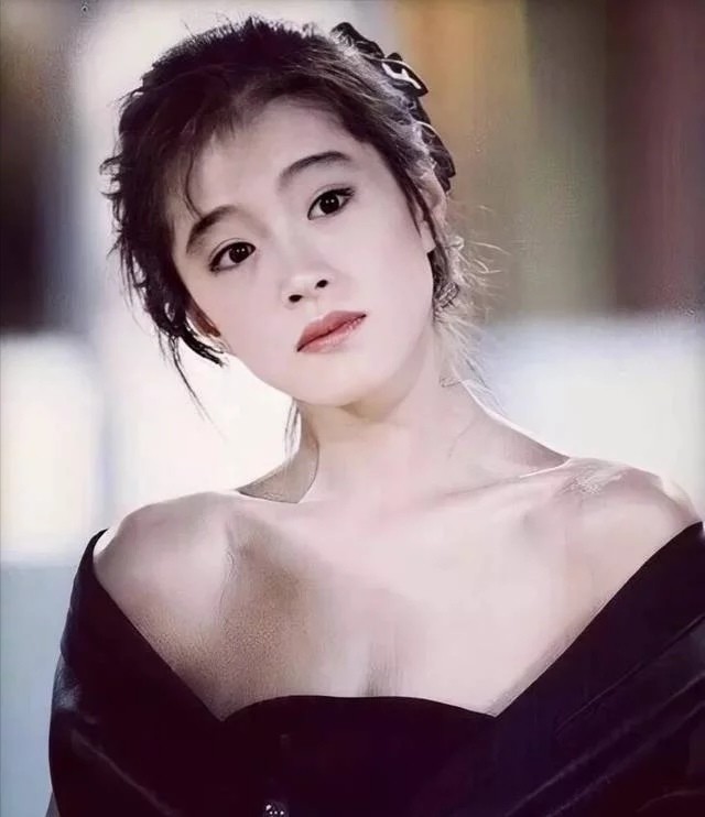 绝世美女 的悲与痛 倾了所有 误了一生 松田圣子 渣男 中森明菜 日本 山口百惠 聂小倩