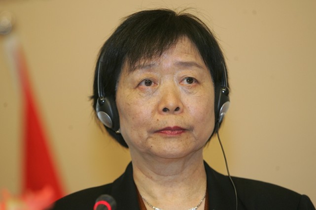 央行原副行长吴晓灵表示泡沫中狂欢的日子不多了做好破灭准备