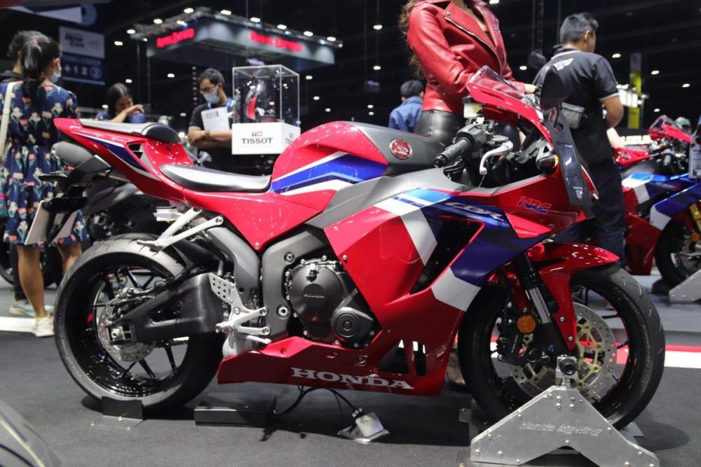 2021本田cbr600rr实车鉴赏600cc的末代武士