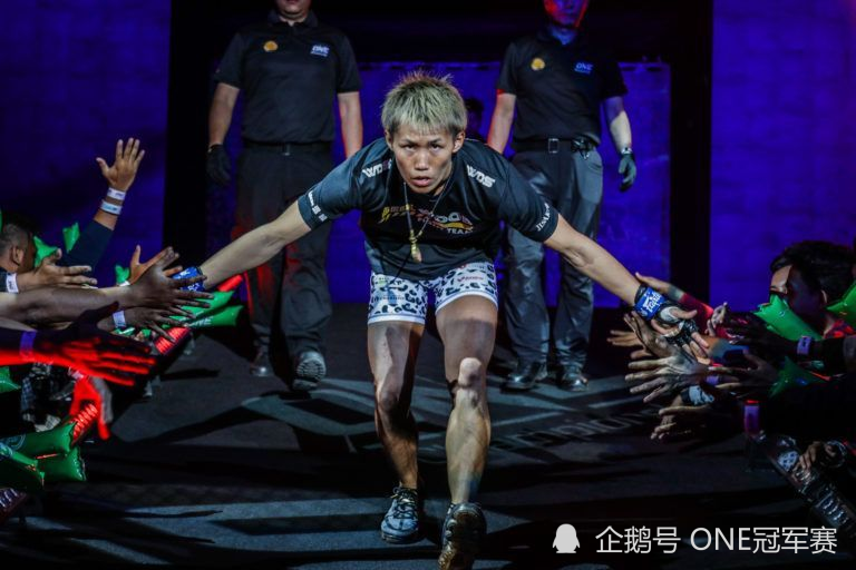 沉默狙击手内藤大树击败哈格蒂我就有资格挑战冠军