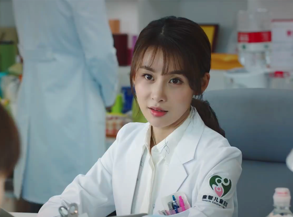 公主殿下谷佳人表面来看,公主大人还真是得天独厚的好运;细想一下