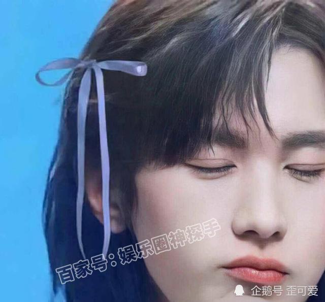 于是有果果们想看成毅扮成女装是什么样,这不,网友出手了!