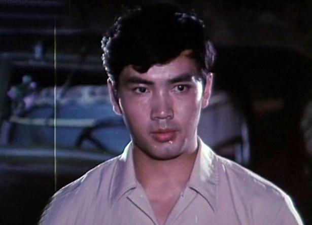 《夜幕下的哈尔滨》玉旨一郎,《敌后武工队》导演陈剑飞今还好吗_腾讯