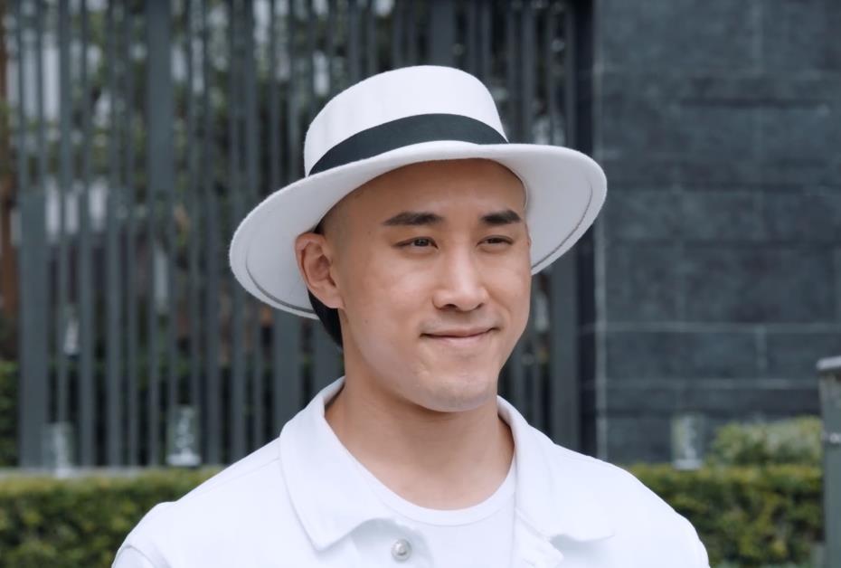 摩登黄飞鸿上映一代宗师穿越时空勇斗毒枭荒诞至极