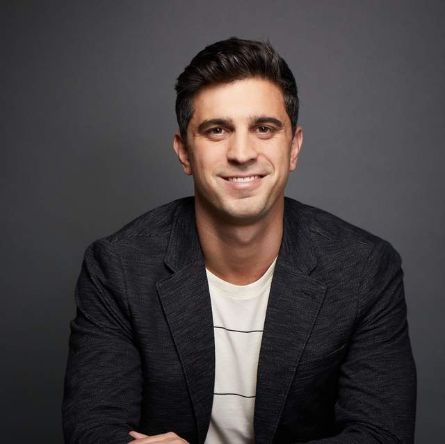 免息分期购火爆国外一男子白手起家30岁成澳大利亚最年轻富豪