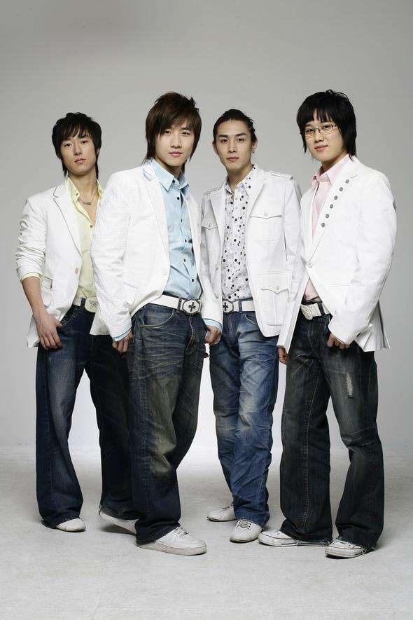 前任安以轩现任戚薇美籍韩裔富二代甘愿为爱情做家庭煮夫