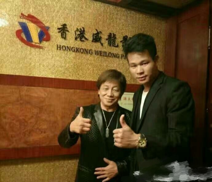 根据李威龙的简介显示,李威龙在少林习武多年,2004年接触影视行业,是