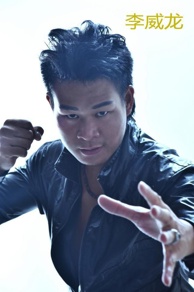 网曝王菲和武打巨星上个月已结婚,香港男星梁小龙公开送祝福_腾讯新闻