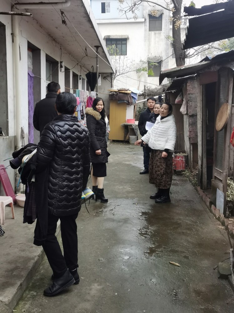 河南固始社区开展燃煤散烧综合治理和烟花爆竹禁燃禁放宣传活动_腾讯