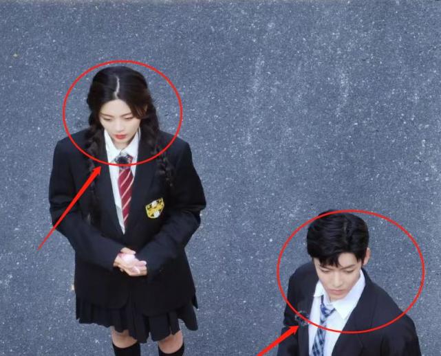 穿校服青春感满满,杨超越的腿却太抢镜了|火箭少女101|杨超越|侯明昊