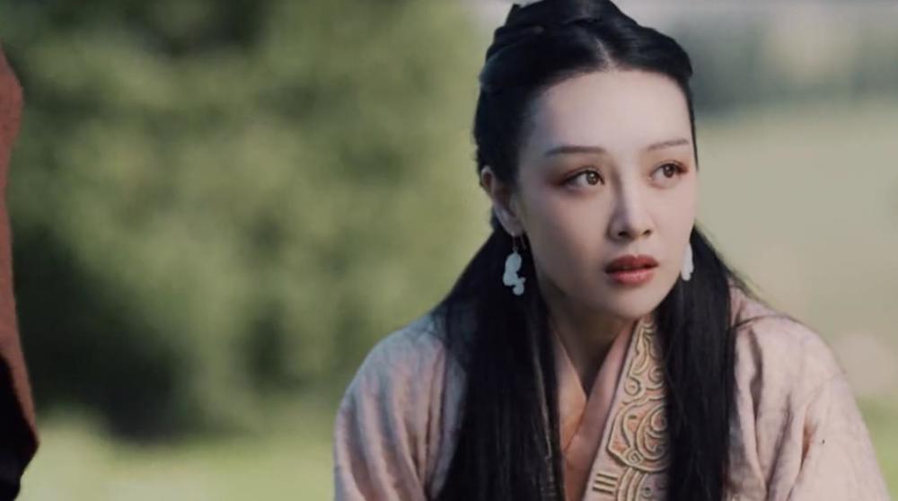 剧中嬴政因为芈华的出场,却是乱了方寸,暂且不讨论