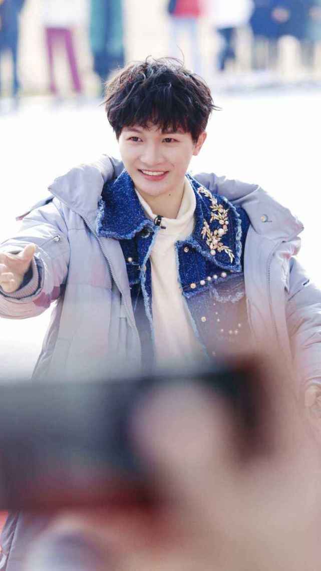 周深打错字惊吓司机师傅人没上车却说到了网友秒变灵异事件