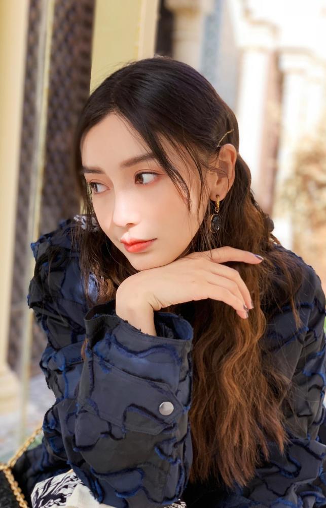 明星女神杨颖第8023期时尚潮流美图欣赏