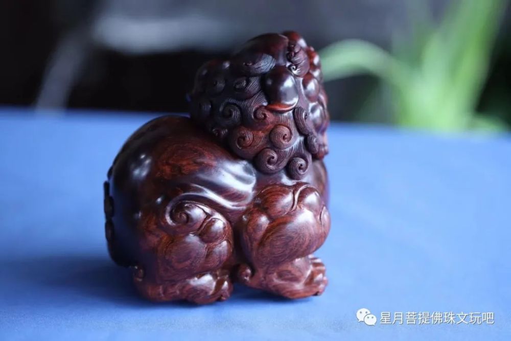 9 x10.5 x7.8 重442 克紫油紫油的   霸气十足湘工木言制