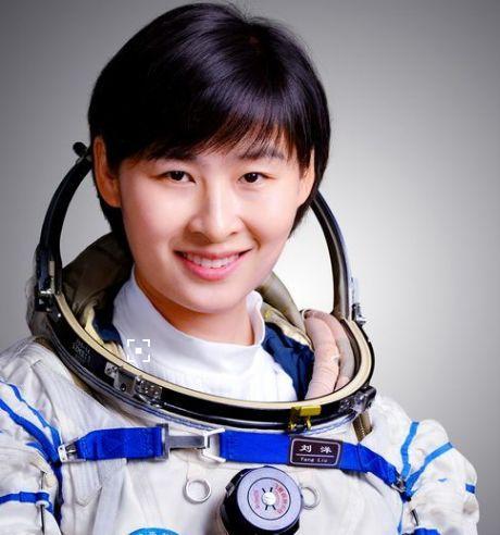 宇航员|女航天员刘洋在太空生活，怎么保护女性“隐私”呢？方法很简单