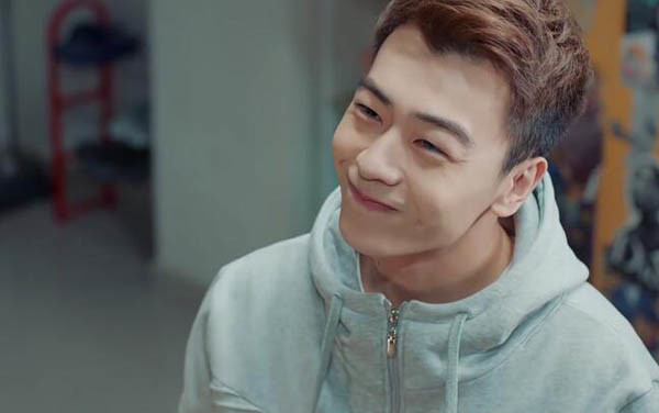 一起同过窗中任逸帆为什么依赖路桥川看看最后寒假就知道了