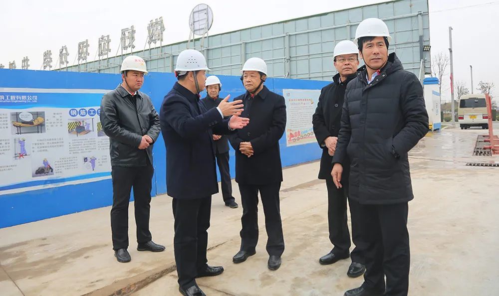 市委秘书长姜文宏参加.(摄影 王志巍) 来源:铜川日报