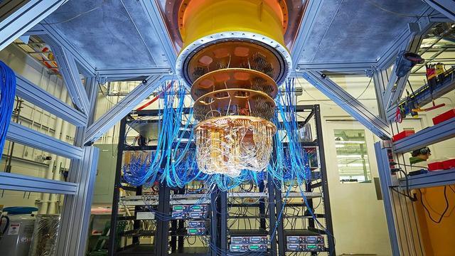 新突破中国量子计算九章问世速度比美量子计算机快100亿倍