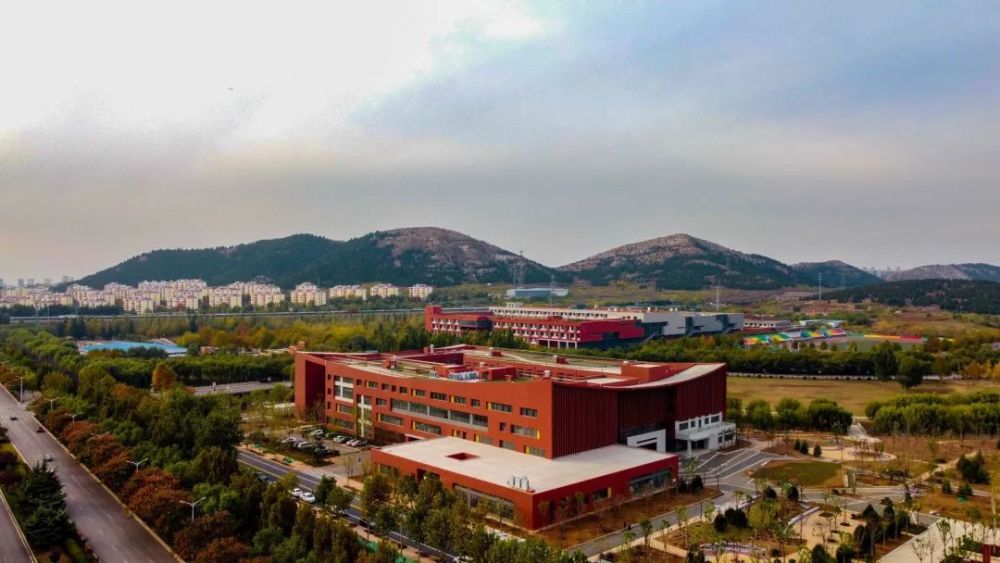 邀你一起游览山交吧——山东交通学院实景鸟瞰图_腾讯新闻