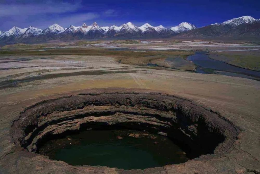 博格达峰 我在如画般的新疆等你 一起去看 木吉火山 我在如画般的新疆