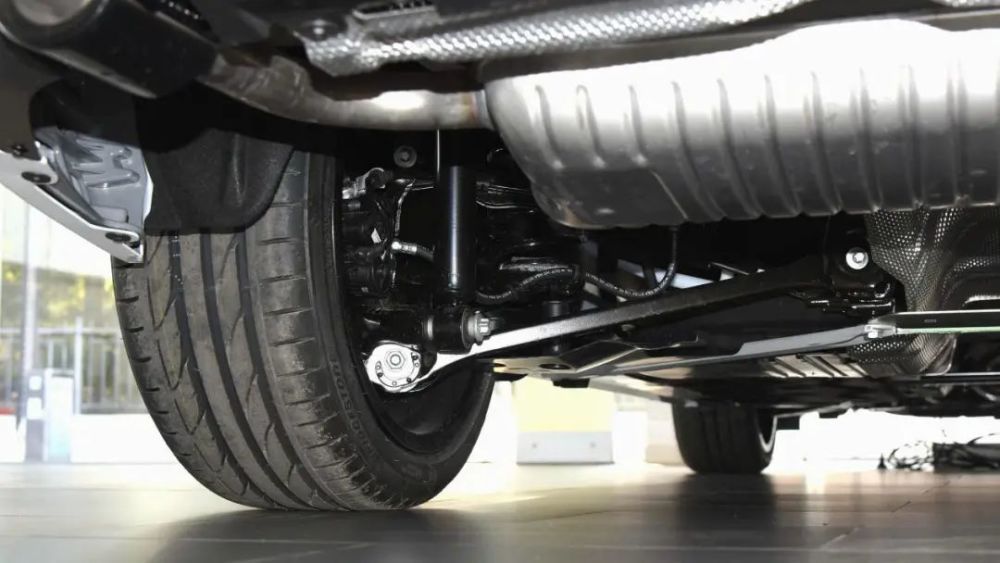 碰碰车预售价不菲宝马2系四门轿跑到底值不值得买