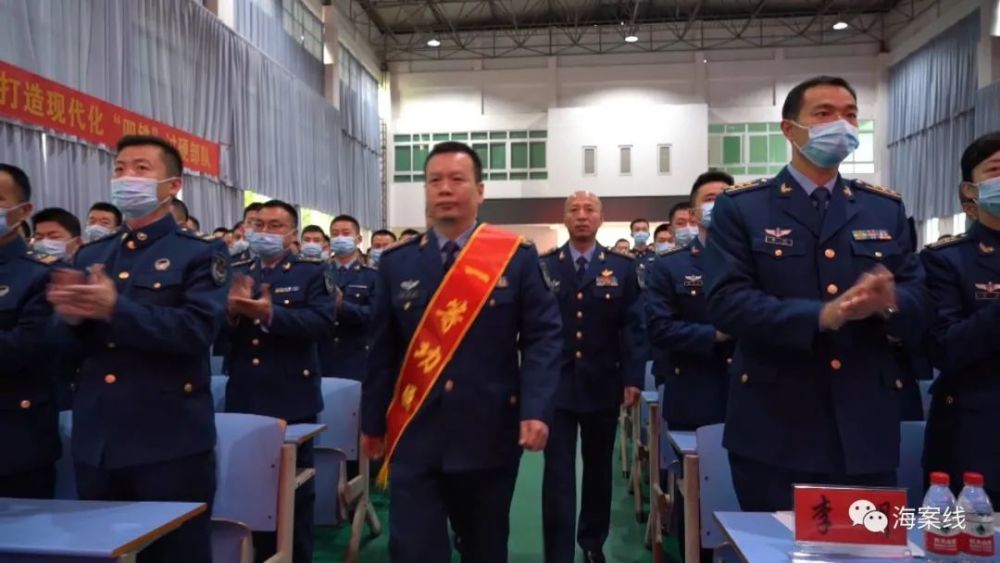 一等功!坠毁前37秒,广西籍飞行员王建东3次规避居民区