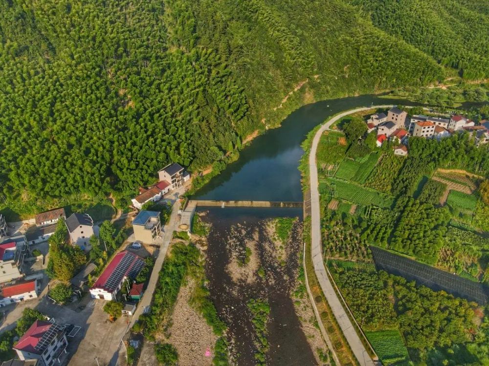 央视《新闻联播》等中央媒体持续关注婺城白沙溪三十六堰_腾讯新闻