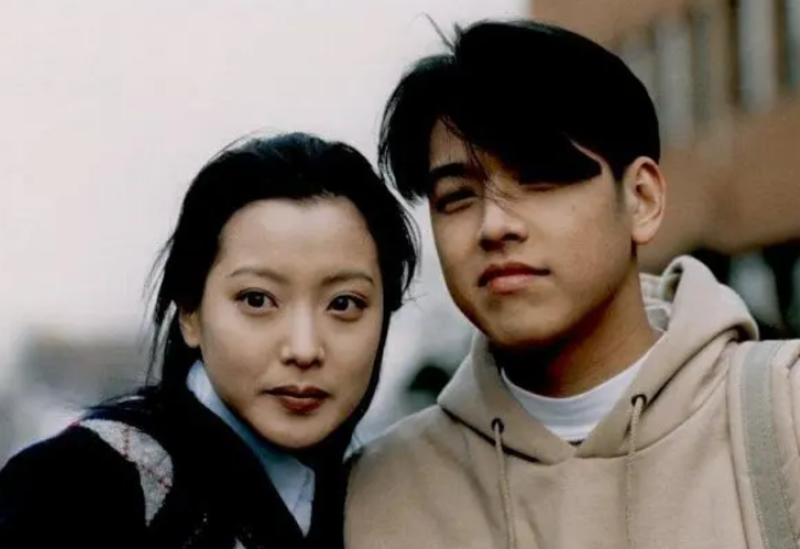 粉丝在何处48岁柳时元二婚摆脱离婚痛摆好样子再当痴情汉