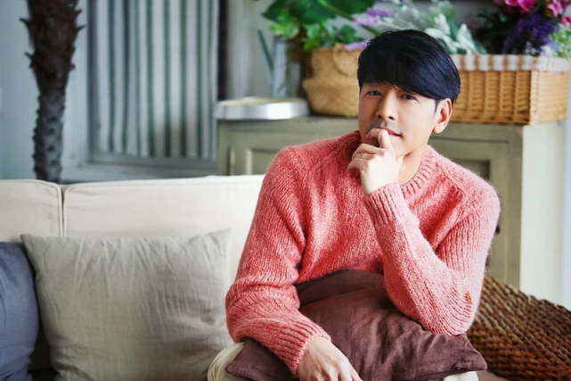 粉丝在何处48岁柳时元二婚摆脱离婚痛摆好样子再当痴情汉