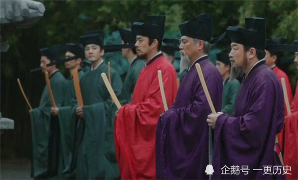 宋朝不同颜色的官服，都代表什么？皇帝如何辨别文官武将？_腾讯新闻