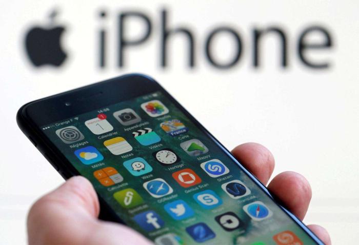 2020手机销量排名前_手机销量排名:华为无缘前五,苹果包揽前三,iPhone12屈