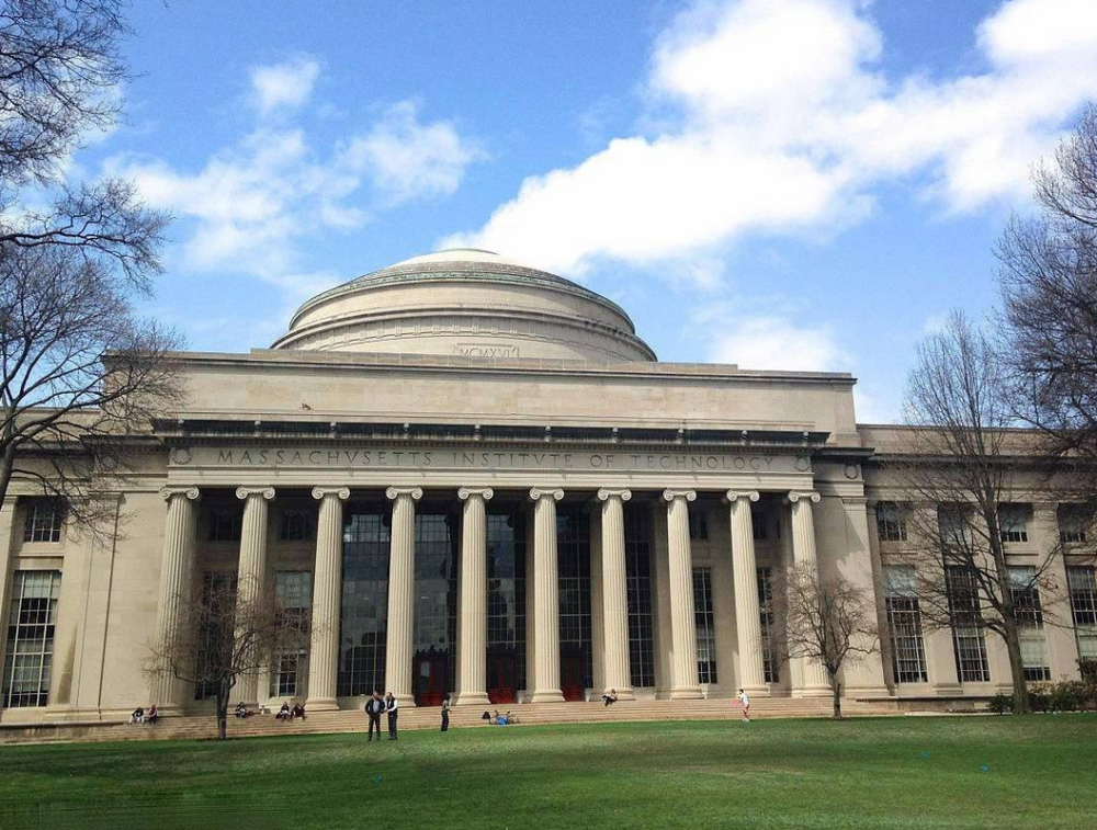 北大数学天才毕业后坚持剃度做和尚现状如何