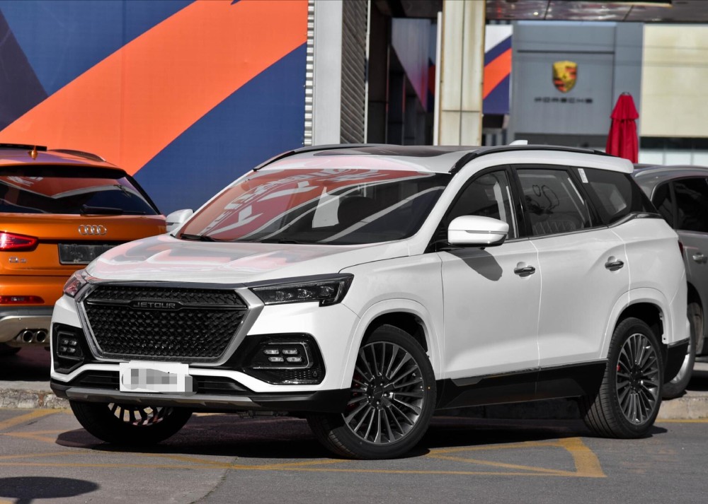 新款奇瑞捷途x95,售9.99万,1.6t油耗仅8升,空间与h9看齐!