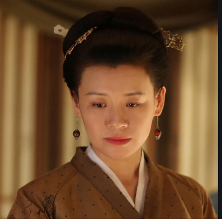 《知否》中的大娘子竟是临危受命,救场却意外走红