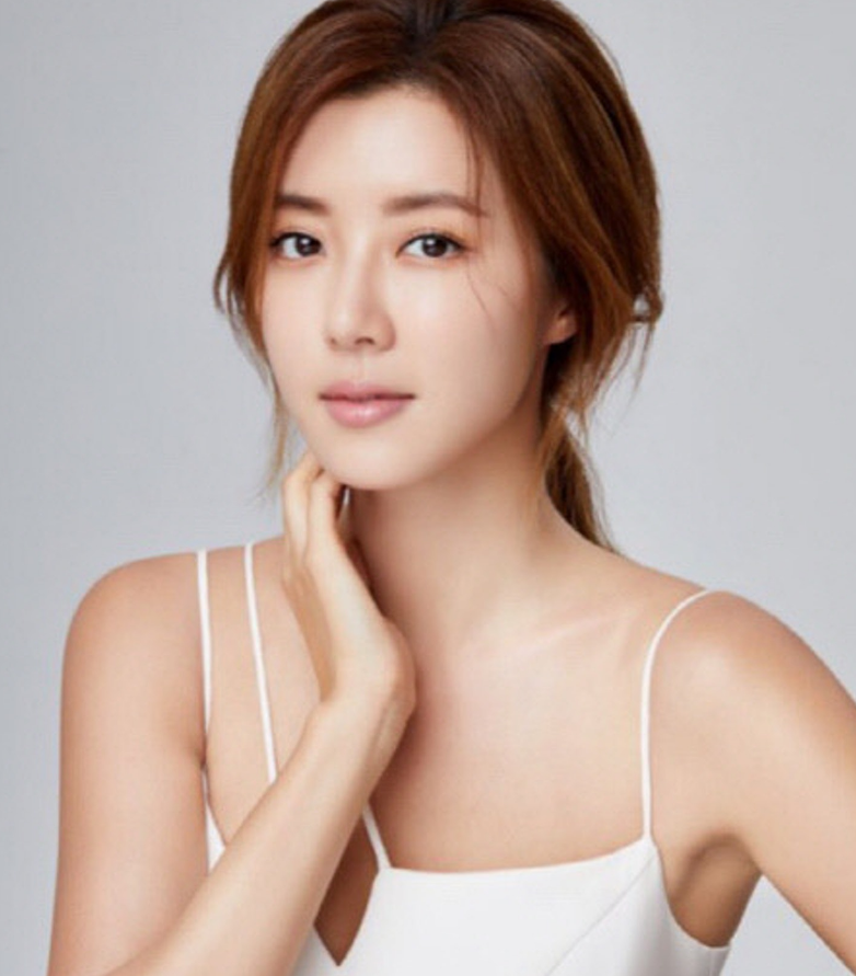 朴寒星私密视频在李胜利聊天室流出知情人还原当时细节老公反应冷漠