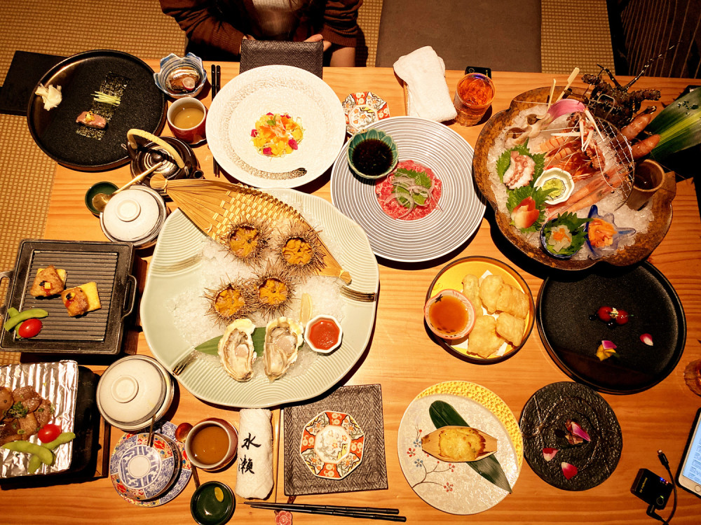 吃日料自助餐怎样才能吃回本?我们两个小女生只吃了100多盘