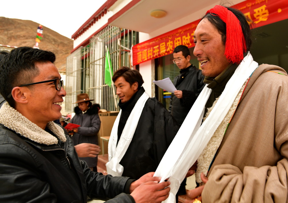 20万驻村干部成西藏脱贫"领头羊"_腾讯新闻