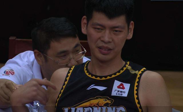 辽宁不满朱荣振状态考虑退货试训广州队长或成韩德君最佳替补