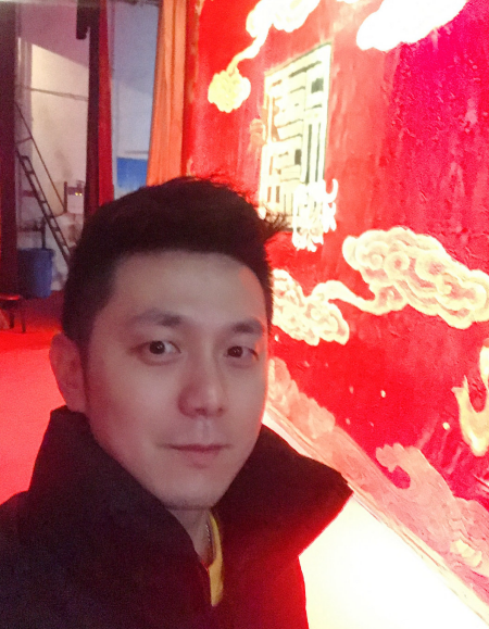 德云社第三代强势崛起张聿霍星辰空降天桥剧场感谢师爷郭德纲