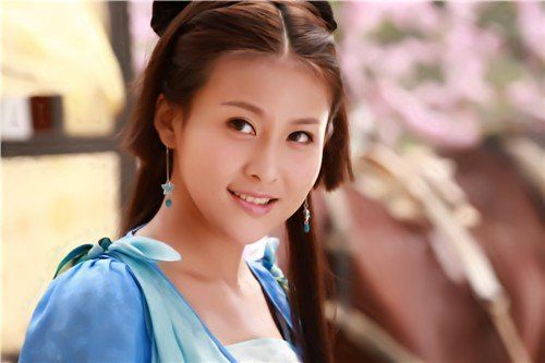她是八仙全传最美角色曾合作过杨洋今在了不起的儿科医生里做配