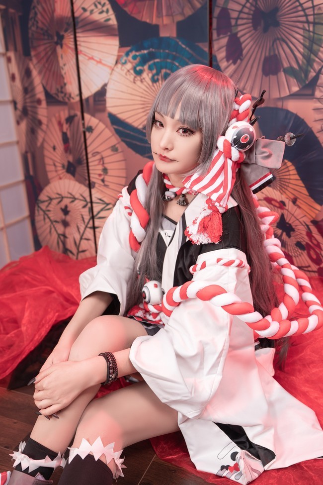 cos欣赏阴阳师女鬼红叶人形之舞