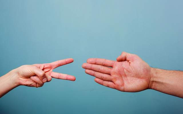 千万不要告诉其他人,提高"石头剪刀布"胜率的方法