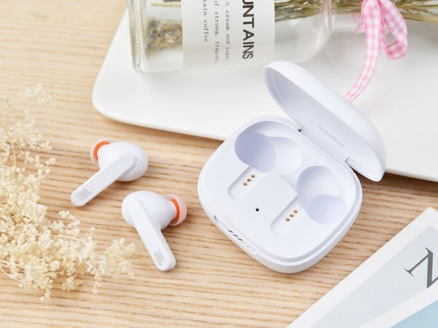 jbl live pro 