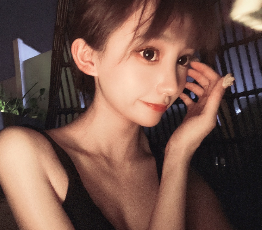 青你3选手王梓澐疑似切错号指路女友账号站姐集体头像变黑