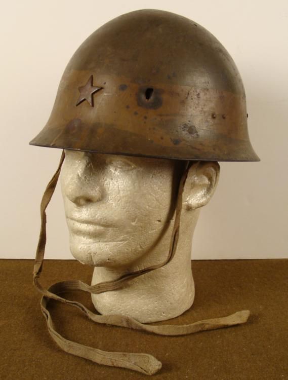 二战日军钢盔为何装一层网状物,不光是为了美观,有着大作用