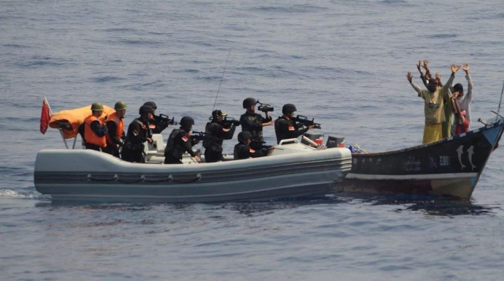 亚丁湾遇海盗各国啥反应印度闹出笑话俄军简单粗暴我们呢
